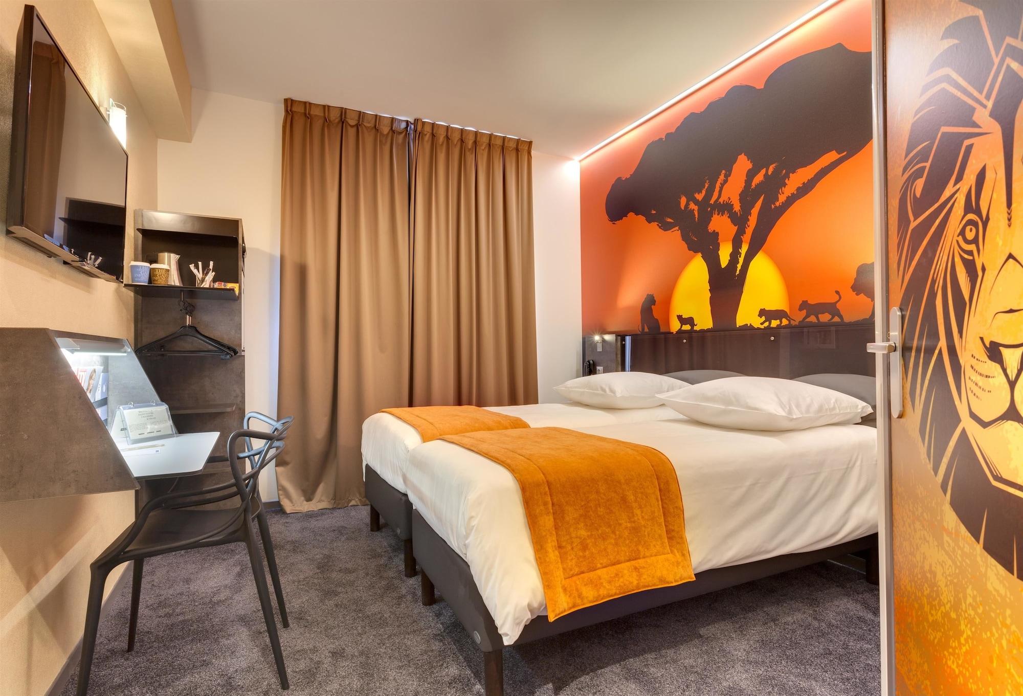 Hotel Kyriad Rennes Centre Gare Exterior photo