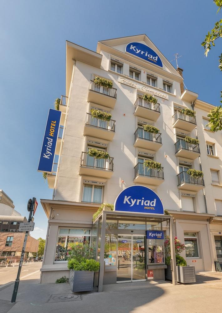 Hotel Kyriad Rennes Centre Gare Exterior photo