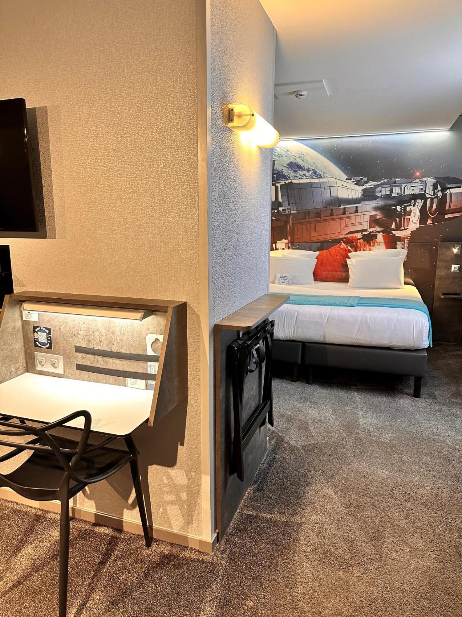 Hotel Kyriad Rennes Centre Gare Exterior photo
