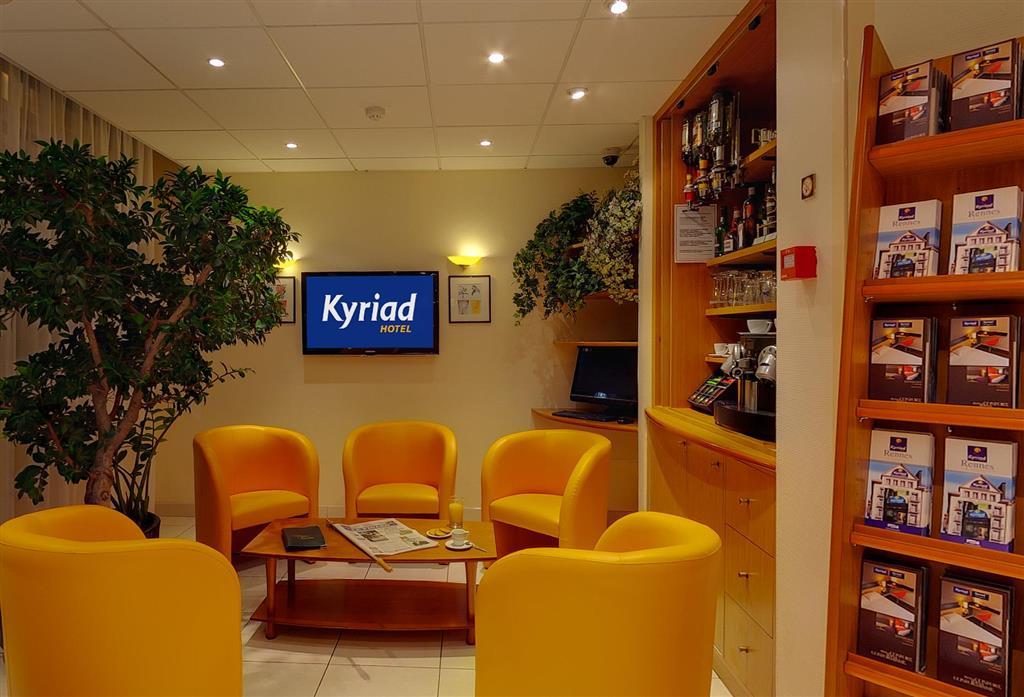 Hotel Kyriad Rennes Centre Gare Exterior photo
